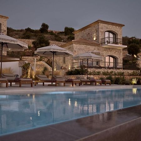 Rebek Luxury Villas & Suites 圣尼古拉奥斯 外观 照片