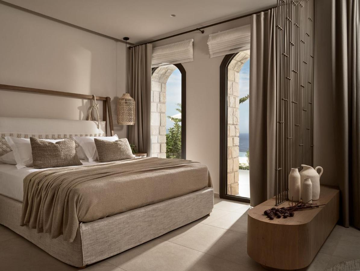 Rebek Luxury Villas & Suites 圣尼古拉奥斯 外观 照片