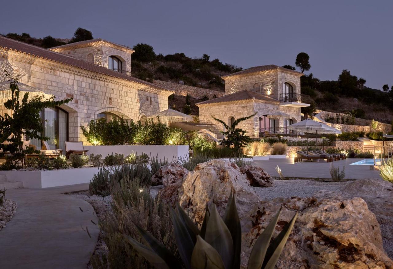 Rebek Luxury Villas & Suites 圣尼古拉奥斯 外观 照片
