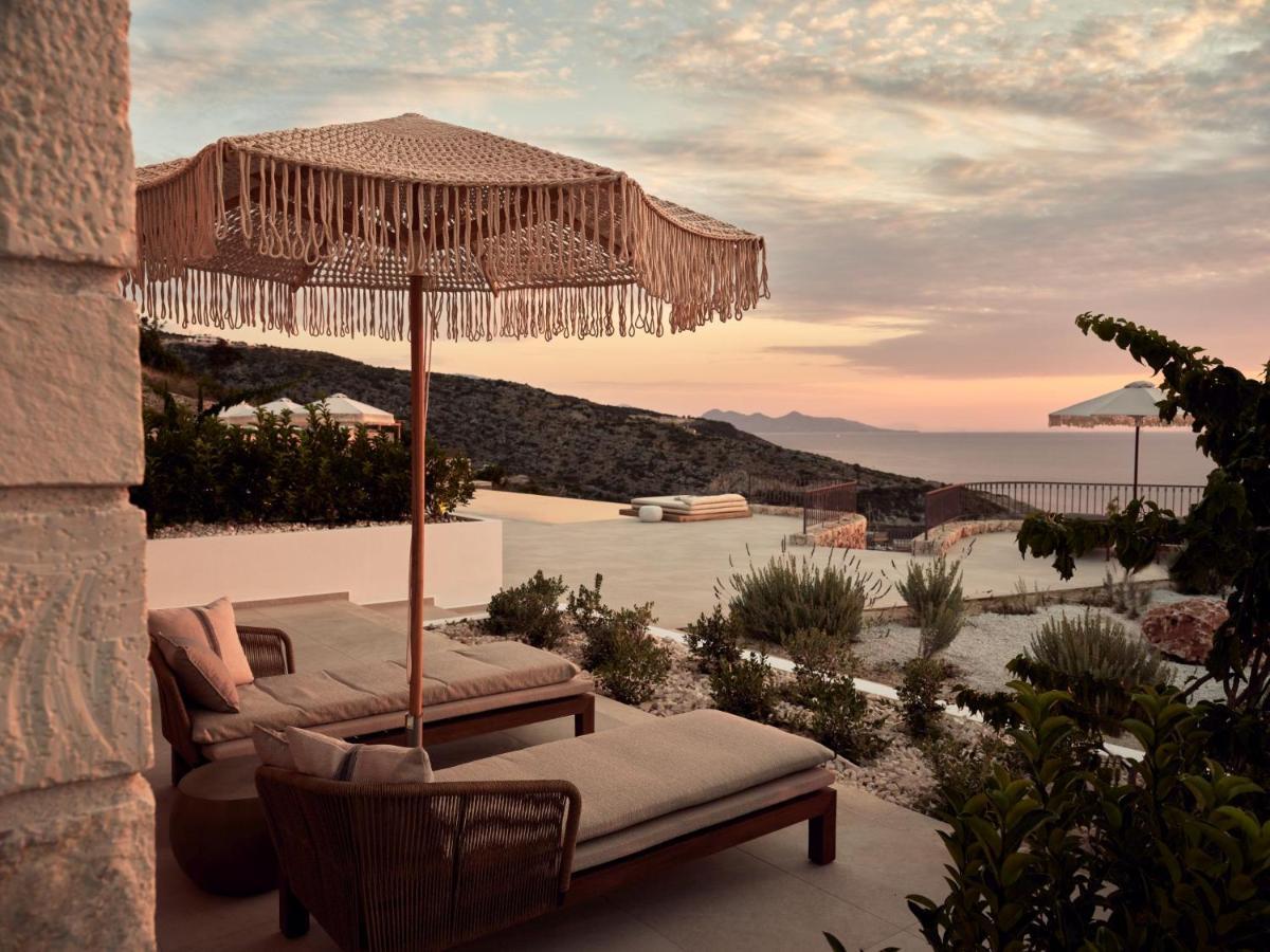 Rebek Luxury Villas & Suites 圣尼古拉奥斯 外观 照片
