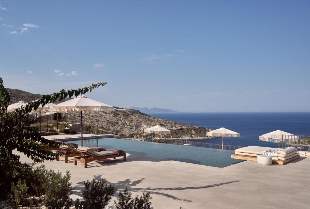 Rebek Luxury Villas & Suites 圣尼古拉奥斯 外观 照片