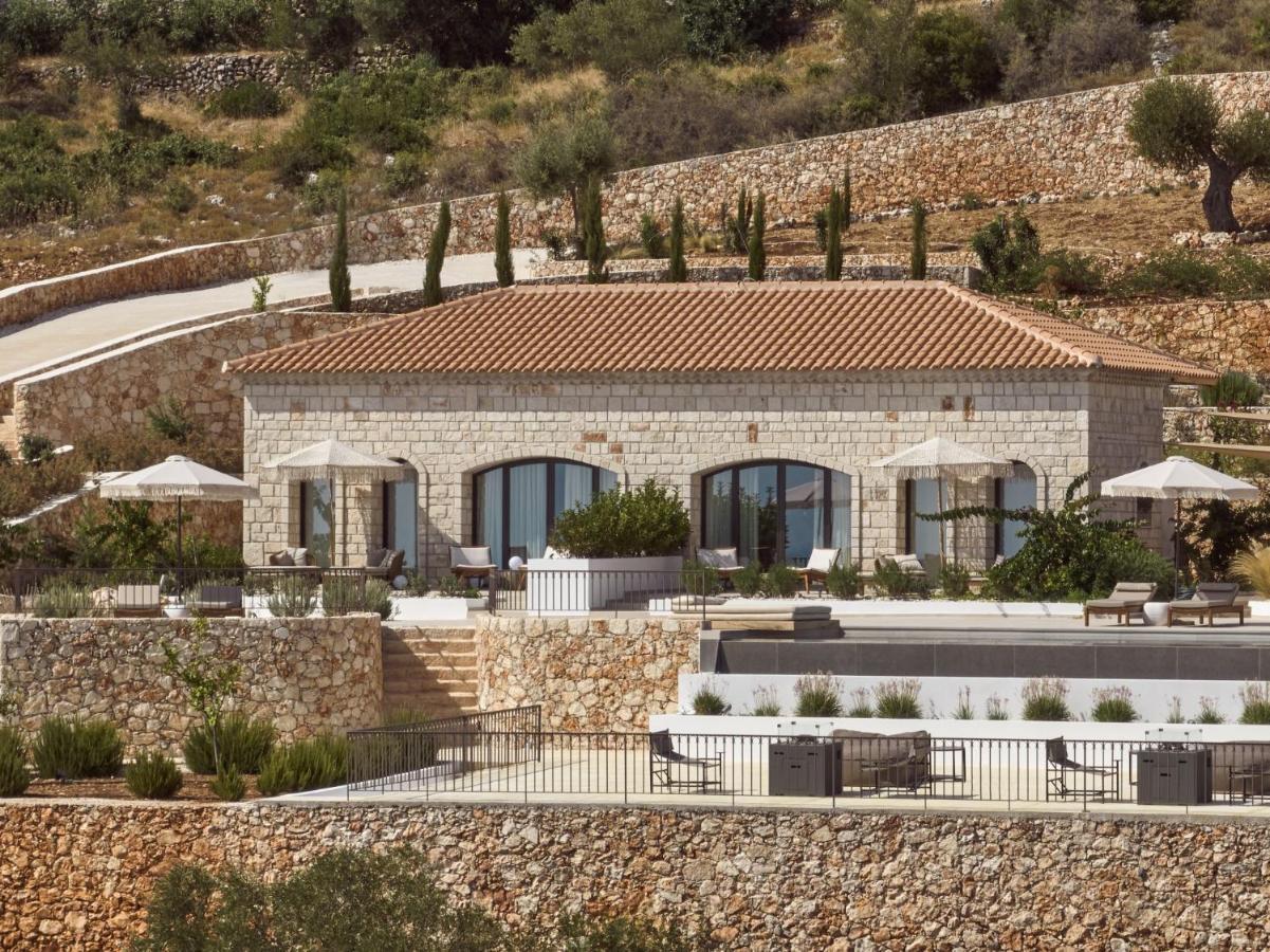 Rebek Luxury Villas & Suites 圣尼古拉奥斯 外观 照片